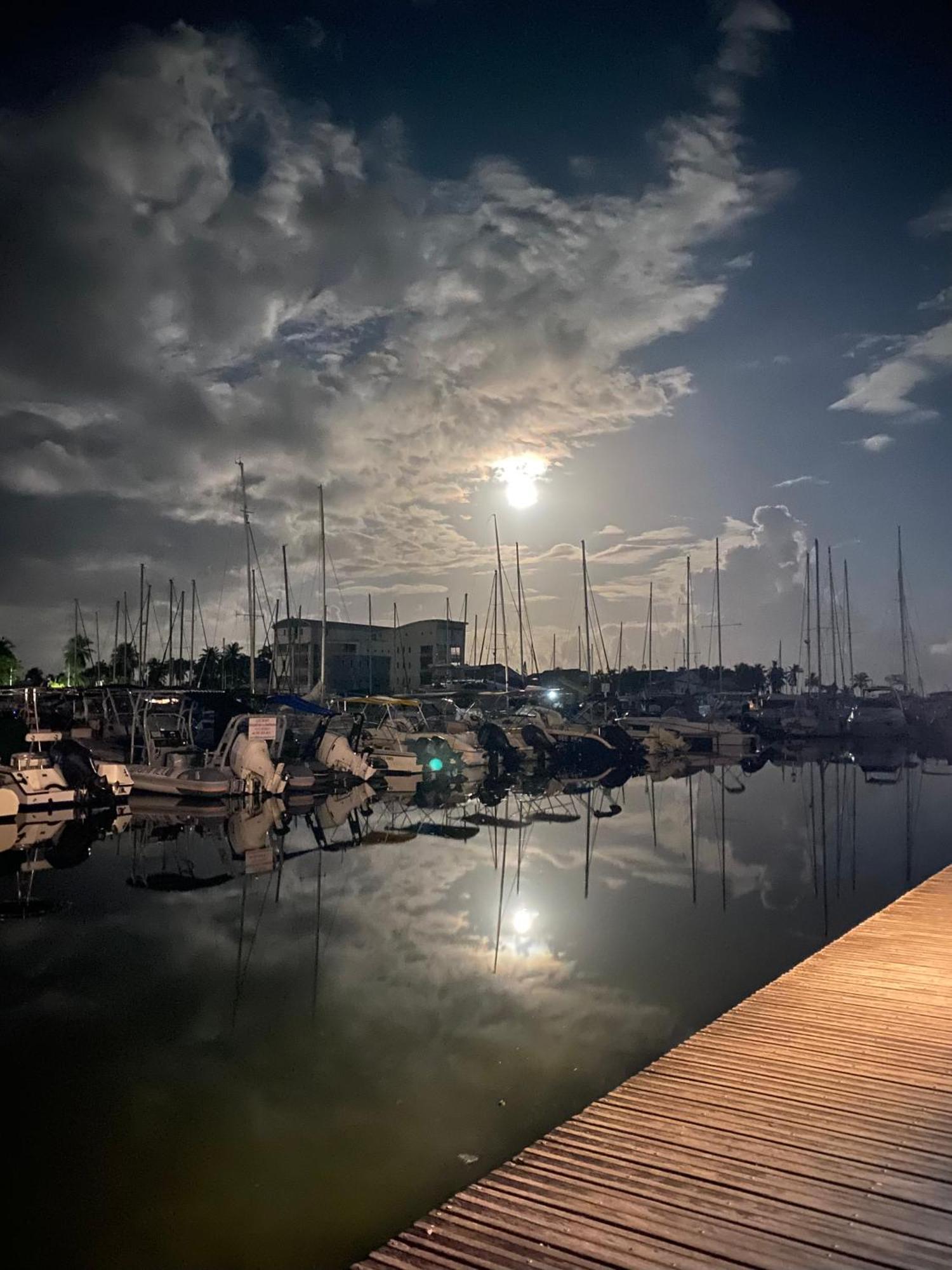 Appartamento Duplex Du Golfeur Saint-Francois  Esterno foto